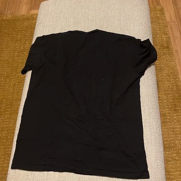 Mitchell & Ness hornet tshirt - Picture 2 of 2